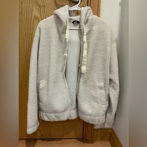 White winter jacket in good condition